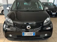 Usata Smart ForFour Prime 71 CV (52 kW) 2016 Nero Utilitaria