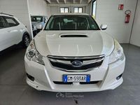 Usata Subaru Legacy 150 CV (110 kW) 2012 Bianco Station wagon