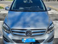 Usata Mercedes 180 Premium 2015 Grigio Berlina