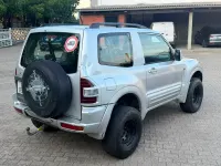 Usata Mitsubishi Pajero 164 CV (120 kW) 2000 Grigio SUV