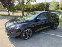 Usata Ford Focus ST-Line 125 CV (91 kW) 2020 Nero Berlina