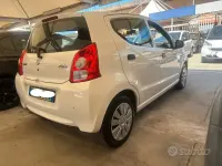 Usata Suzuki Alto 68 CV (50 kW) 2014 Bianco Utilitaria