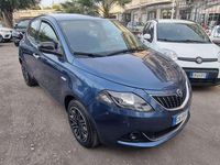 Usata Lancia Ypsilon Gold 69 CV (50 kW) 2023 Blu Utilitaria