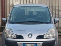 Usata Renault Modus Dynamique 74 CV (54 kW) 2008 Grigio Monovolume