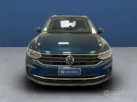 Usata VW Tiguan Life 131 CV (96 kW) 2021 Blu/azzurro SUV