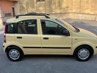 Usata Fiat Panda 54 CV (39 kW) 2012 Giallo Utilitaria