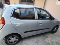 Usata Hyundai i10 66 CV (48 kW) 2010 Grigio Utilitaria