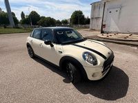 Usata Mini Cooper Hype 136 CV (100 kW) 2017 Bianco Utilitaria