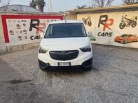 Usata Opel Combo Edition 102 CV (75 kW) 2021 Bianco Monovolume