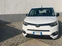Usata Toyota Proace City City 67 CV (49 kW) 2023 Bianco Monovolume
