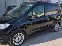 Usata Ford Tourneo Courier Titanium 95 CV (69 kW) 2015 Nero Monovolume