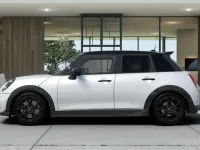 Usata Mini John Cooper Works 156 CV (114 kW) 2025 Nanuq white Utilitaria