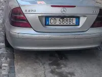 Usata Mercedes E270 177 CV (130 kW) 2002 Grigio Berlina