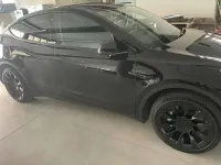 Usata Tesla Model Y RWD 88 kW (120 CV) 2023 Nero SUV
