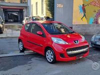 Usata Peugeot 107 Access 68 CV (50 kW) 2009 Rosso Utilitaria