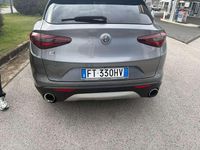 Usata Alfa Romeo Stelvio 209 CV (153 kW) 2019 Grigio SUV