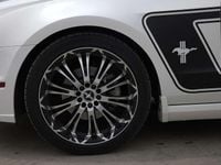 Usata Ford Mustang 314 CV (230 kW) 2013 Bianco Cabrio