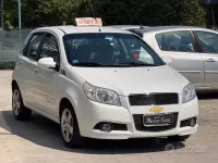 Usata Chevrolet Aveo 82 CV (60 kW) 2010 Bianco Berlina