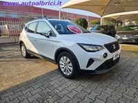 Usata Seat Arona Style 95 CV (69 kW) 2023 Metallizzato  bianco SUV