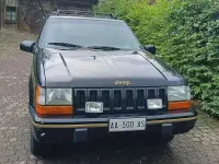 Usata Jeep Grand Cherokee Laredo 177 CV (130 kW) 1995 Nero SUV