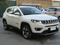 Usata Jeep Compass Limited 140 CV (102 kW) 2018 Bianco SUV