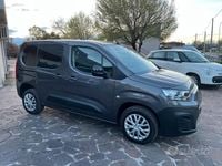 Usata Fiat Doblò 131 CV (96 kW) 2023 Grigio Monovolume