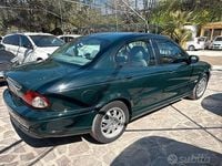Usata Jaguar X-type Classic 130 CV (95 kW) 2003 Verde Berlina