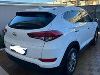 usata Hyundai Tucson 1.7 CRDI Xpossible