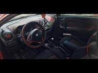 Usata Alfa Romeo MiTo 90 CV (66 kW) 2009 Rosso Utilitaria