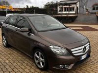 Usata Mercedes B180 109 CV (80 kW) 2018 Marrone Utilitaria