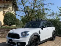 Usata Mini Countryman Hype 136 CV (100 kW) 2018 Bianco SUV