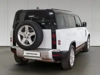 Usata Land Rover Defender SE 300 CV (220 kW) 2024 Fuji white SUV