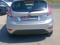 Usata Ford Fiesta Titanium 96 CV (70 kW) 2013 Grigio Berlina