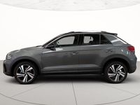 Usata VW T-Roc R-line 116 CV (85 kW) 2022 Indium grey metallizzato deep black perl SUV
