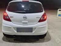 Usata Opel Corsa 75 CV (55 kW) 2010 Bianco Utilitaria