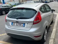 Usata Ford Fiesta 82 CV (60 kW) 2008 Grigio Utilitaria
