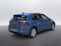 Usata VW Golf VIII Life 116 CV (85 kW) 2025 Anemone blue metallizzato Berlina