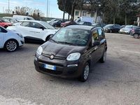 Usata Fiat Panda Climbing 60 CV (44 kW) 2013 Color melanzana Utilitaria