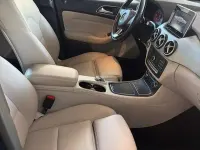 Usata Mercedes B200 136 CV (100 kW) 2017 Blu/azzurro Utilitaria
