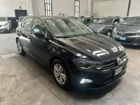 Usata VW Polo 75 CV (55 kW) 2018 Nero Utilitaria