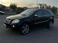 Usata Mercedes ML320 224 CV (164 kW) 2009 Nero SUV