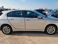 Usata Fiat Tipo Lounge 120 CV (88 kW) 2019 Argento Berlina