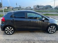 Usata Kia Rio 75 CV (55 kW) 2016 Nero Utilitaria