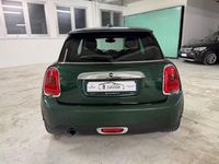 Usata Mini ONE 101 CV (74 kW) 2016 Verde Utilitaria