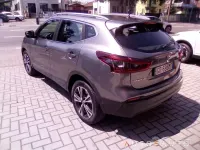 Usata Nissan Qashqai Acenta Premium 140 CV (102 kW) 2021 Grigio SUV