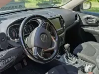 Usata Jeep Cherokee Longitude 185 CV (136 kW) 2015 Grigio SUV