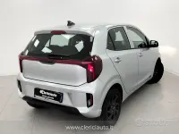 Usata Kia Picanto Urban 63 CV (46 kW) 2024 Grigio Utilitaria