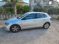 Usata VW Polo 80 CV (58 kW) 2018 Grigio Utilitaria