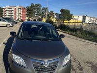 Usata Lancia Ypsilon Gold 69 CV (50 kW) 2015 Utilitaria
