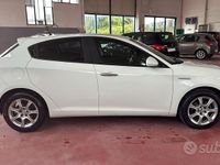 Usata Alfa Romeo Giulietta Exclusive 105 CV (77 kW) 2014 Bianco Utilitaria